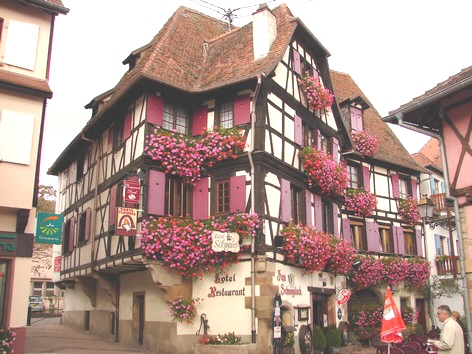 OBERNAI - Hotel-Restaurant Zum Schnokeloch - Photo BERTHEVILLE